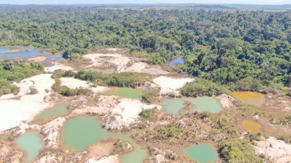 Nova face do ouro; facções dominam os garimpos ilegais em MT
