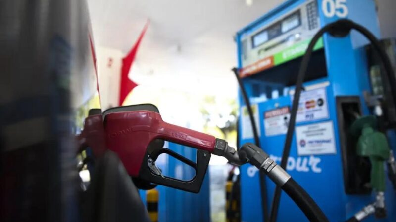 Sefaz apresenta sistema inovador de fiscalização do setor de combustíveis em fórum na Bahia