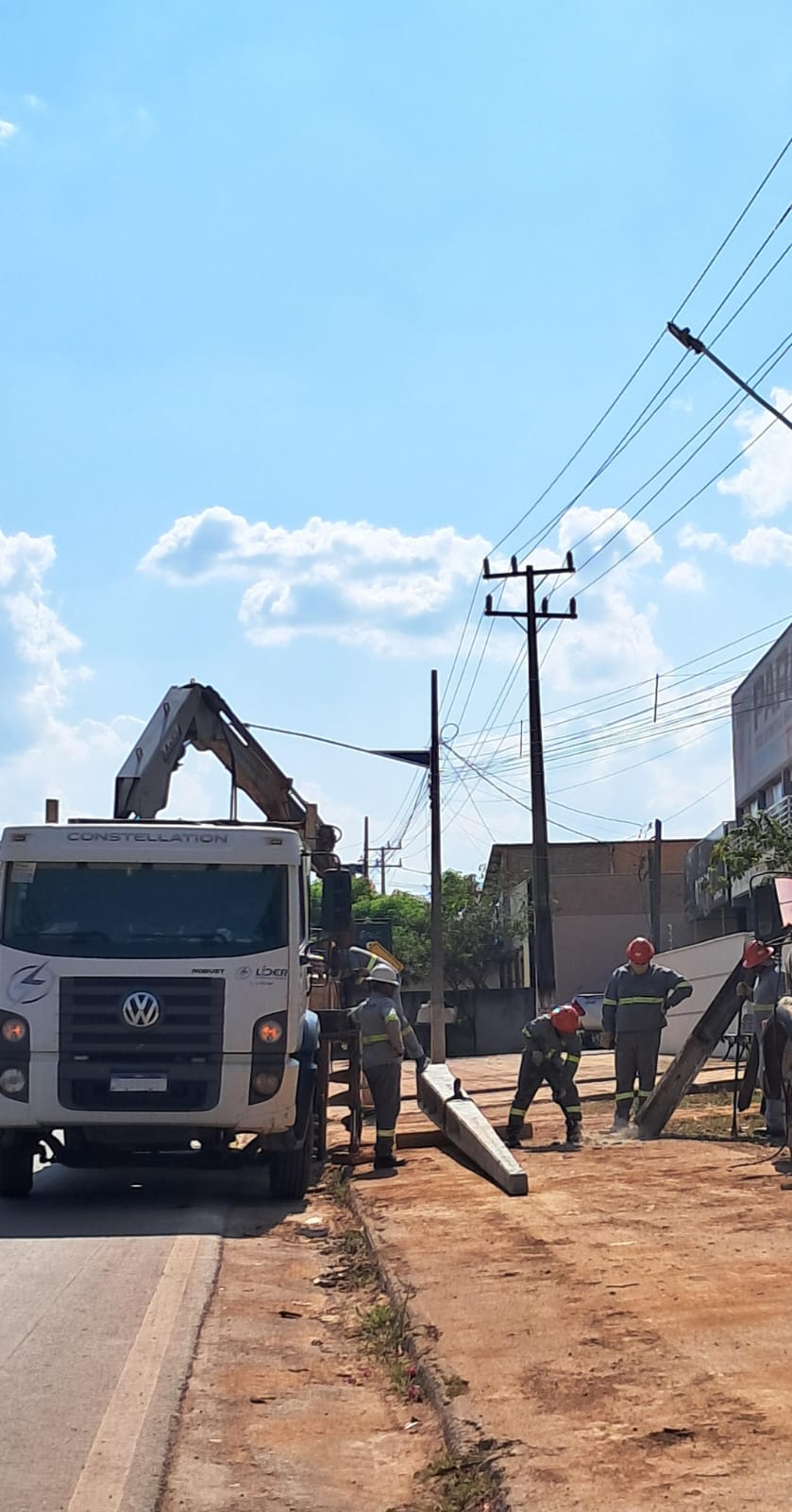 Problema de falta de energia é resolvido após intervenção de vereador Davi Marques e deputado Diego Guimarães.