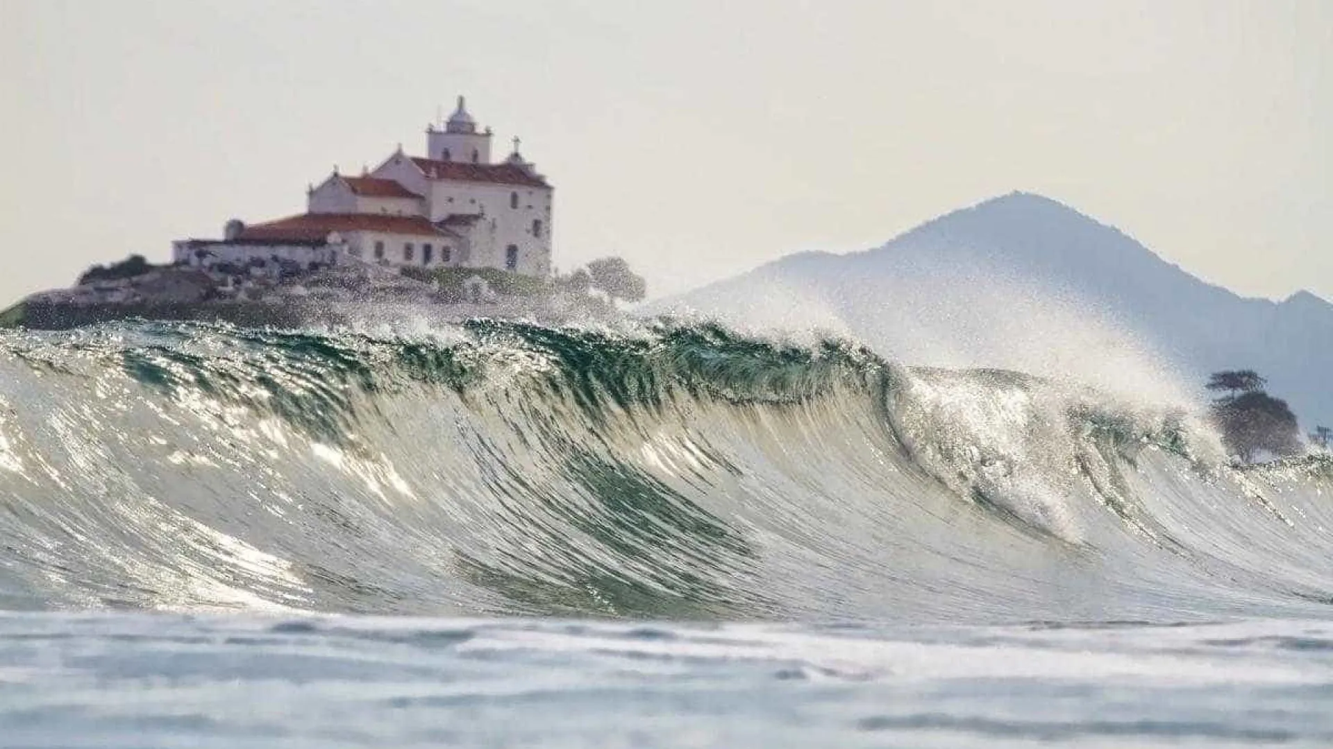 WSL renova contrato e mantém Saquarema no Mundial de Surfe até 2028