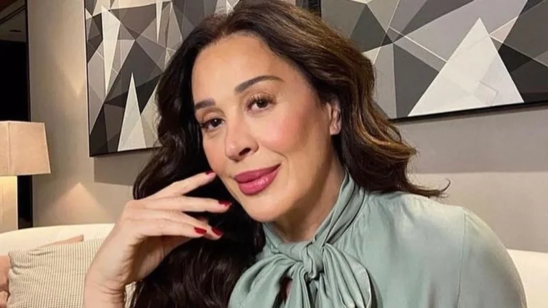 Claudia Raia se retrata após confusão com espectador em peça com audiodescrição