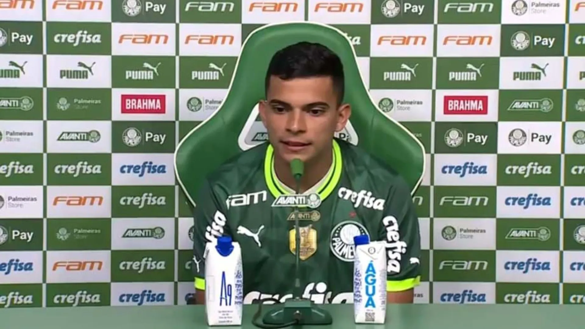 Atacante do Palmeiras que não joga há quase 600 dias sonha com retorno em 25