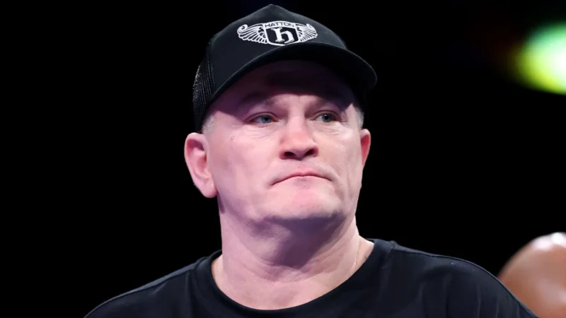 Ricky Hatton, ‘lenda’ do boxe, é encontrado morto em casa aos 46 anos