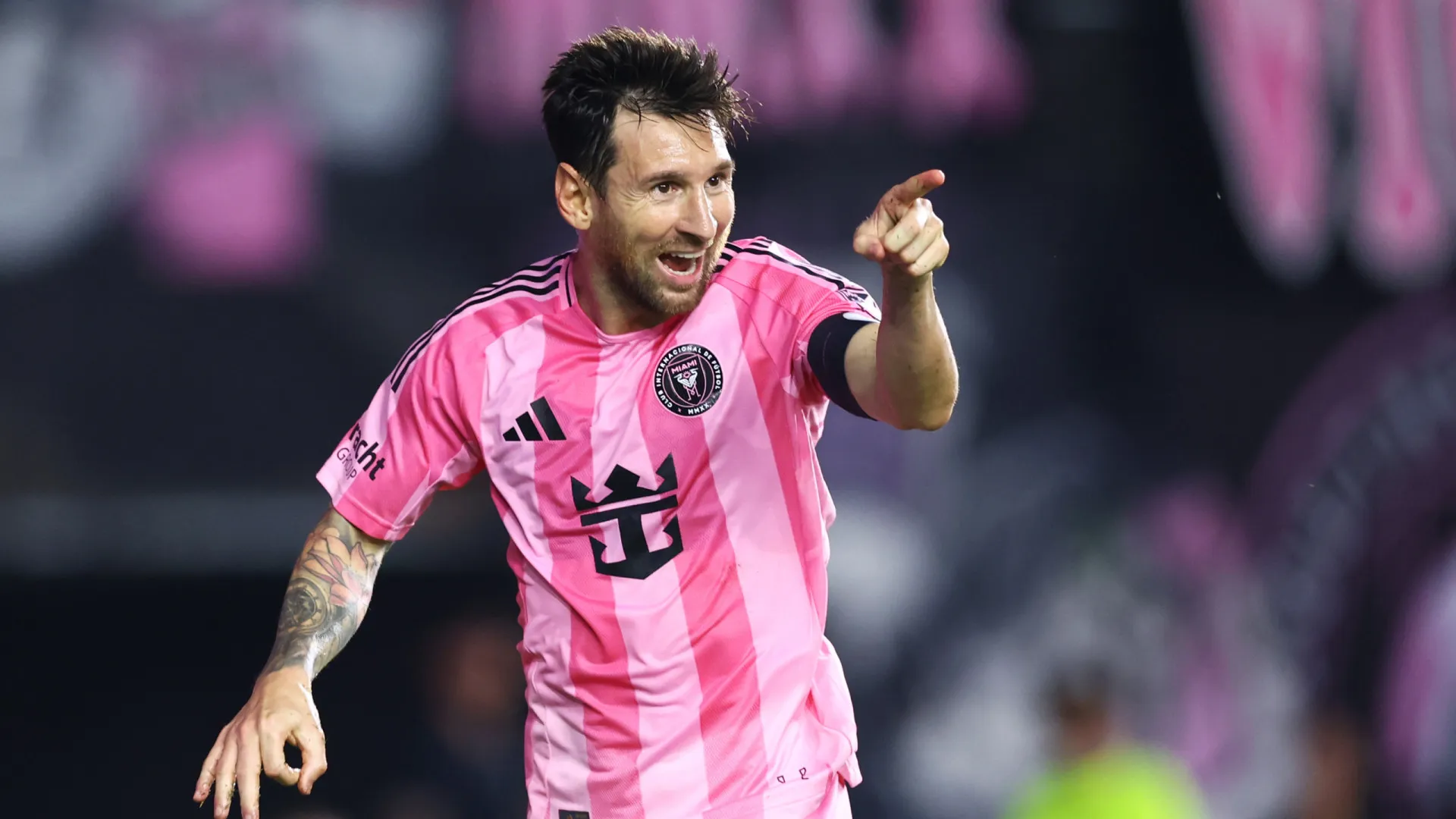 Messi volta a brilhar e se vinga da humilhação na final da Leagues Cup