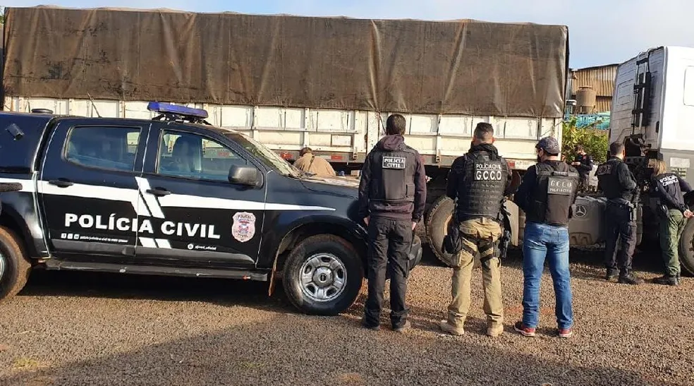 Quadrilha que furtava cargas de soja e usava empresas de fachada é alvo de operação em Mato Grosso