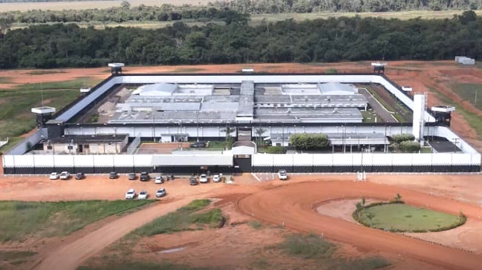 Detento condenado por homicídio de jogador foge em Sinop