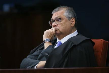 STF, Voto Legal e militares; Dino comanda julgamento do ‘Núcleo da Desinformação’