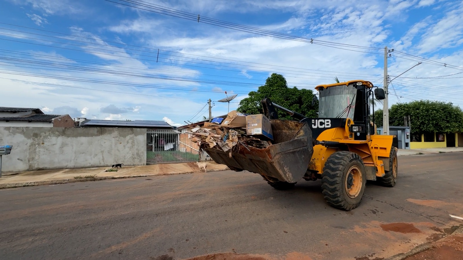 Mutirão de Limpeza acontece no Bairro União em Matupá