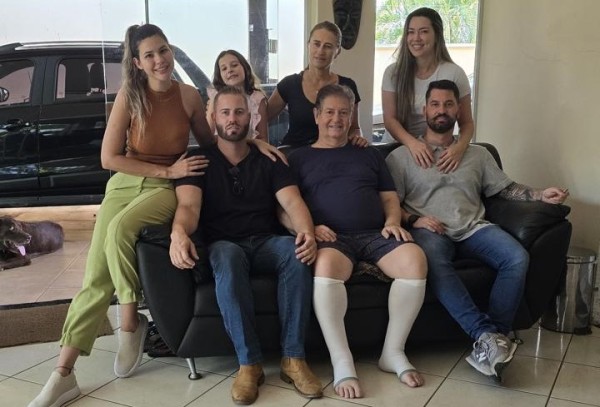 Ex-prefeito de Colíder recebe alta e se recupera em casa