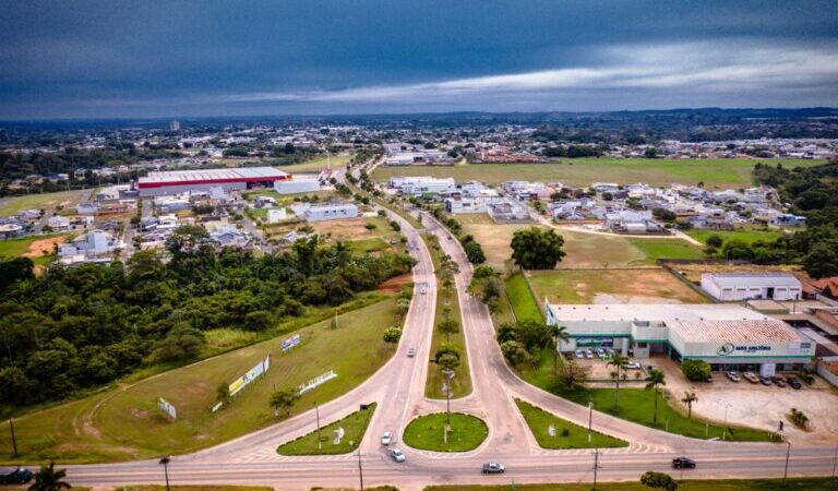 Acordo firmado encerra processo ambiental com doação de equipamento à Secretaria de Meio Ambiente de Alta Floresta