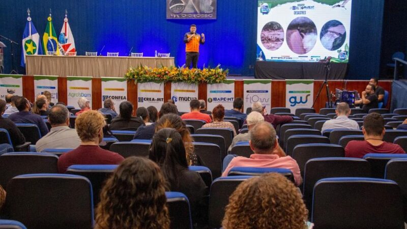 Defesa Civil destaca importância do plano de ação de emergência em simpósio estadual