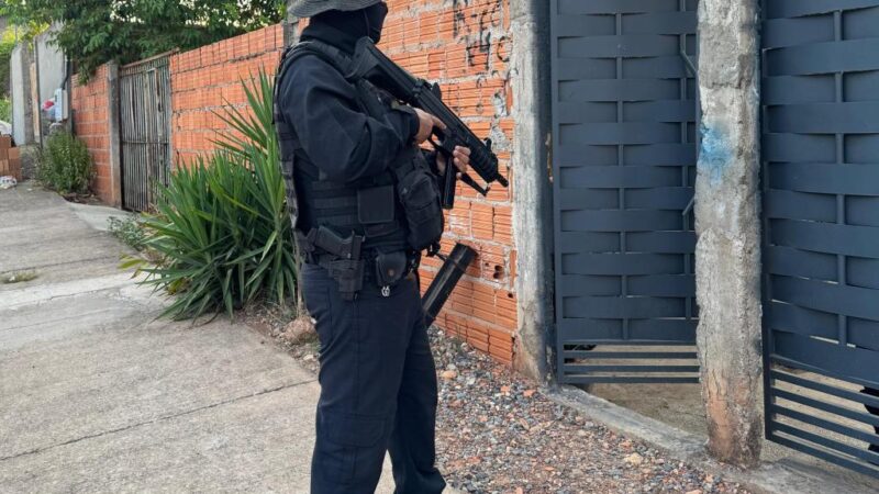 Polícia Civil mira grupo criminoso envolvido com distribuição de drogas em bairros de Cuiabá