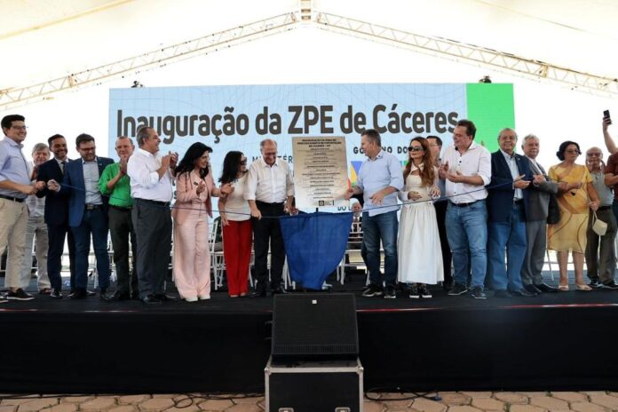 Mauro e Alckmin inauguram Zona de Processamento de Exportação em MT