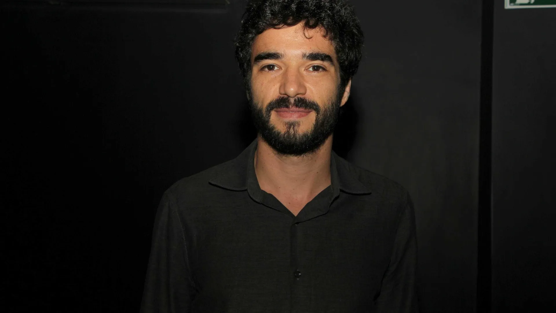 Dostoiévski sempre foi pop, diz Caio Blat, que leva ‘Os Irmãos Karamázov’ a balada eletrônica