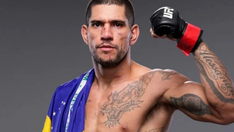 Alex Poatan atropela russo com nocaute em 80 segundos e retoma cinturão do UFC