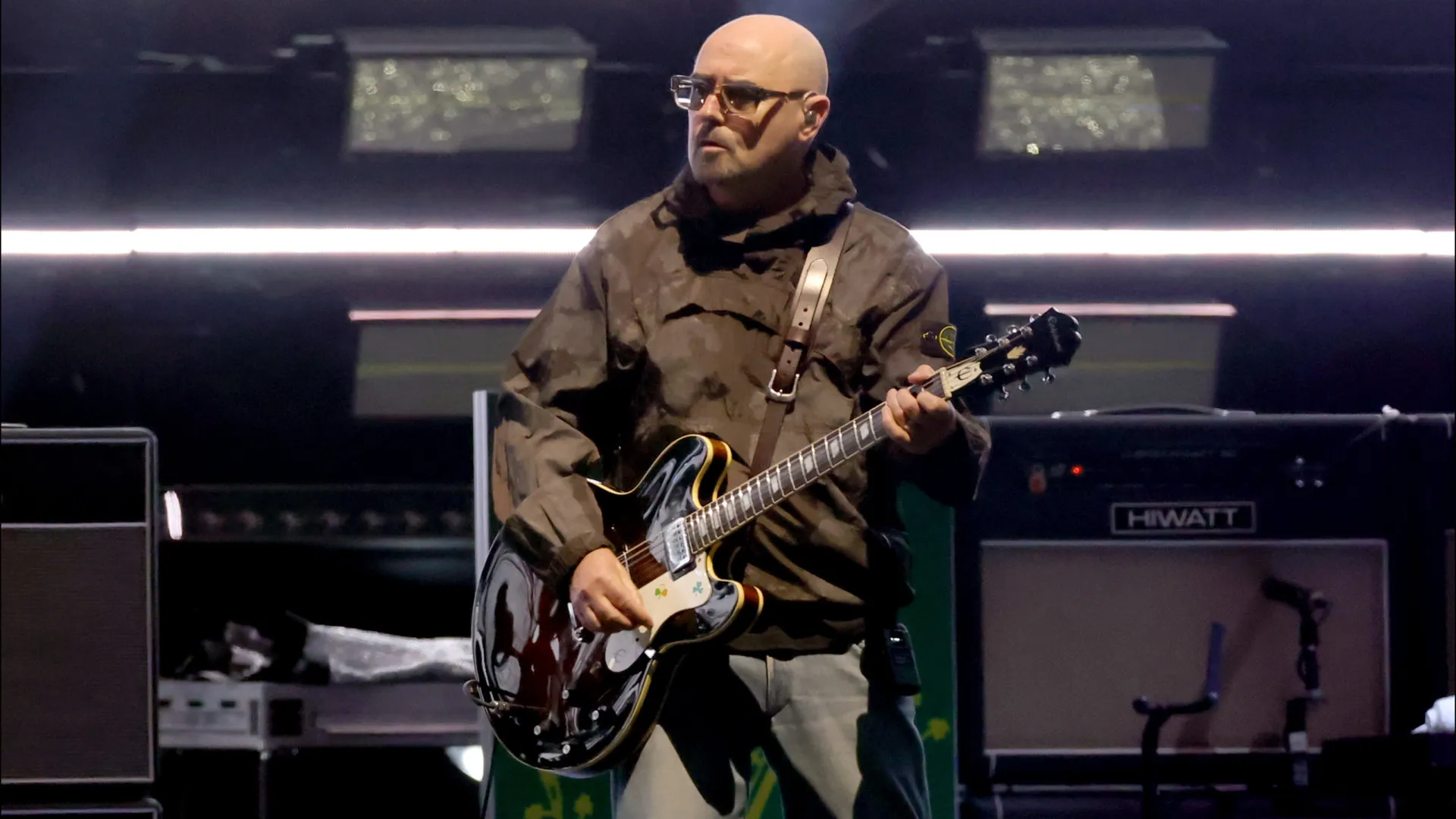 Músico do Oasis diz que vai dar pausa em turnê para tratar de câncer de próstata