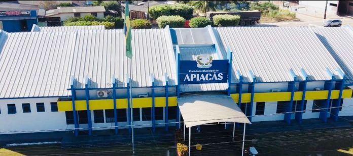 Prefeitura de Apiacás abre dois processos seletivos com salários de até R$ 5,2 mil