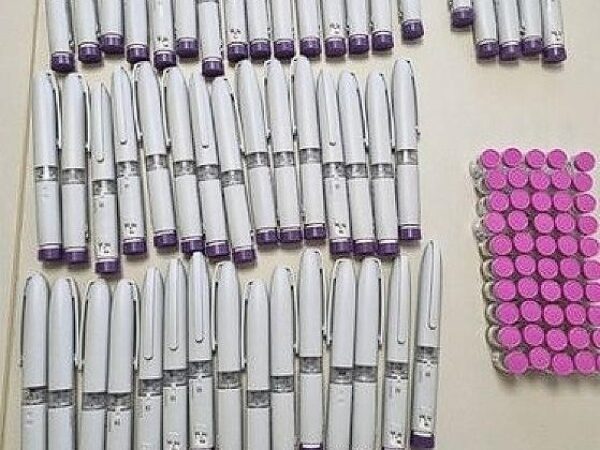 Casal é preso com canetas Mounjaro vazias e remédios para emagrecer sem procedência