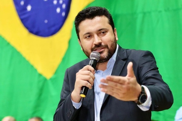 Ex-prefeito de Colíder comemora aprovação das contas de sua gestão