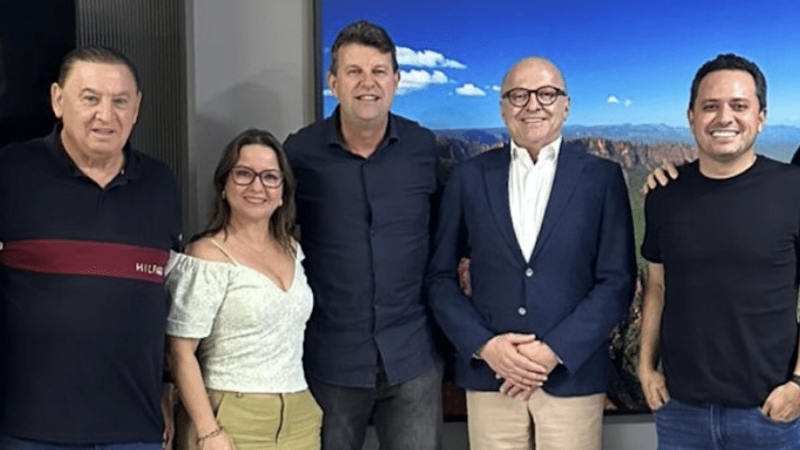 Ex-prefeito de Sorriso deixa PSDB, vai para o Republicanos e anuncia apoio a Pivetta