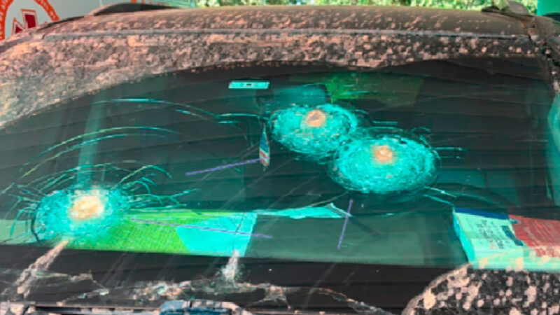 Advogado é surpreendido ao ter veículo atingido por disparos em Mato Grosso