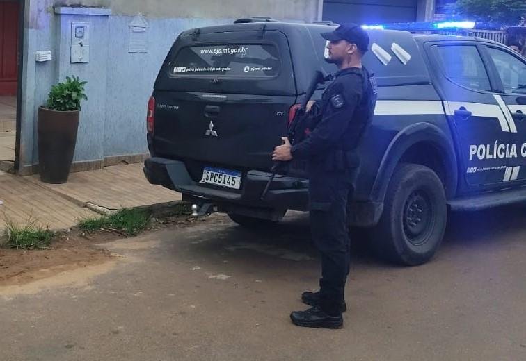 Polícia Civil deflagra operação e mira integrantes de facção criminosa em Marcelândia