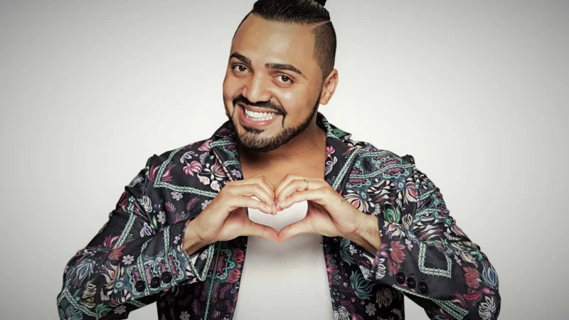 Esposa de Tirullipa perdoa traição em evento dos Legendários