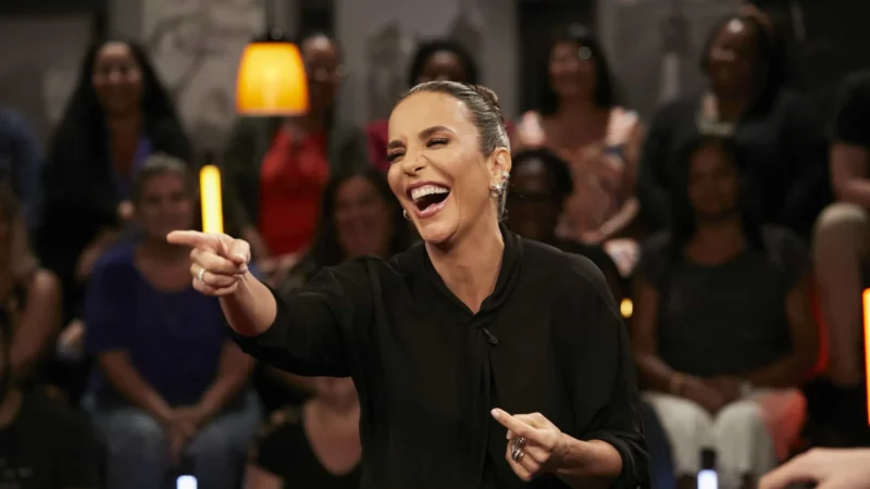 Artistas que brigaram com fãs (e até por causa de marido)