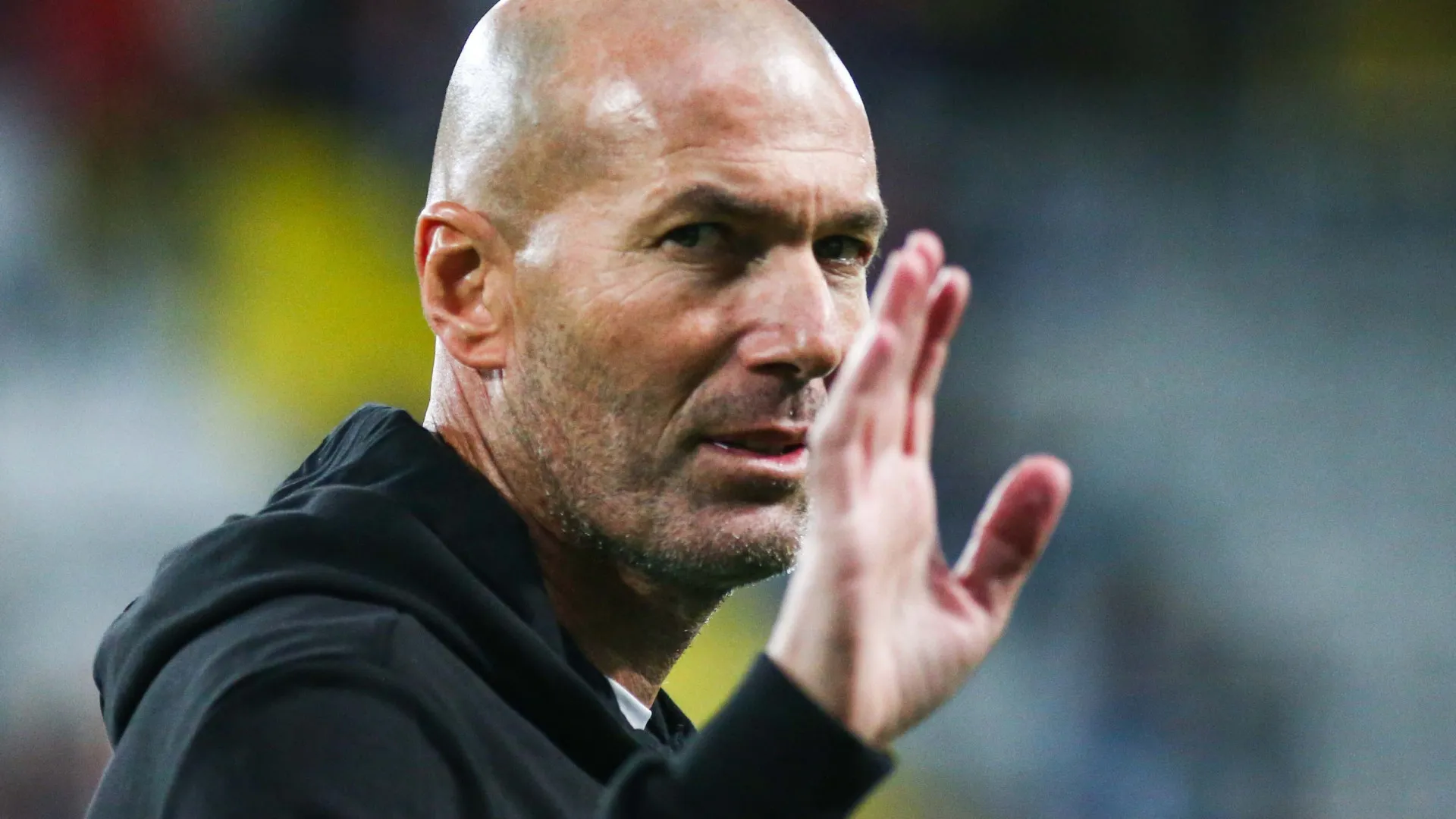 Zidane acerta com a França para assumir a seleção após a Copa, diz jornal
