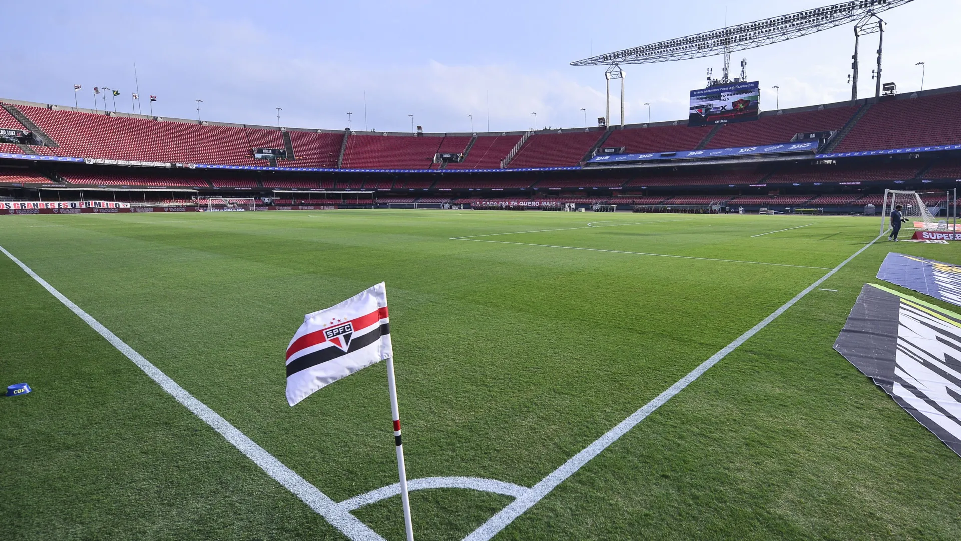 São Paulo confirma jogo no Morumbis e fará despedida da torcida em casa