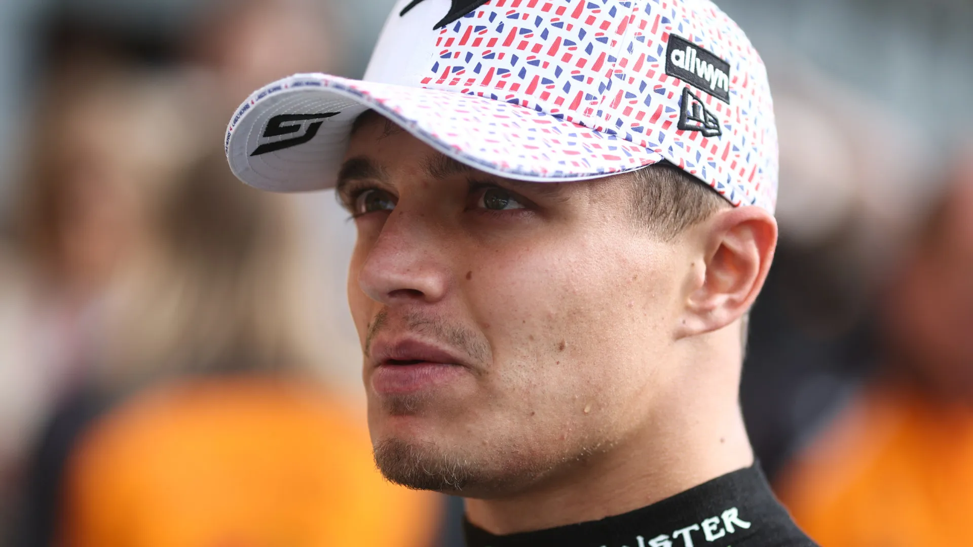 Norris faz a pole para a corrida sprint; Bortoleto larga em 14º