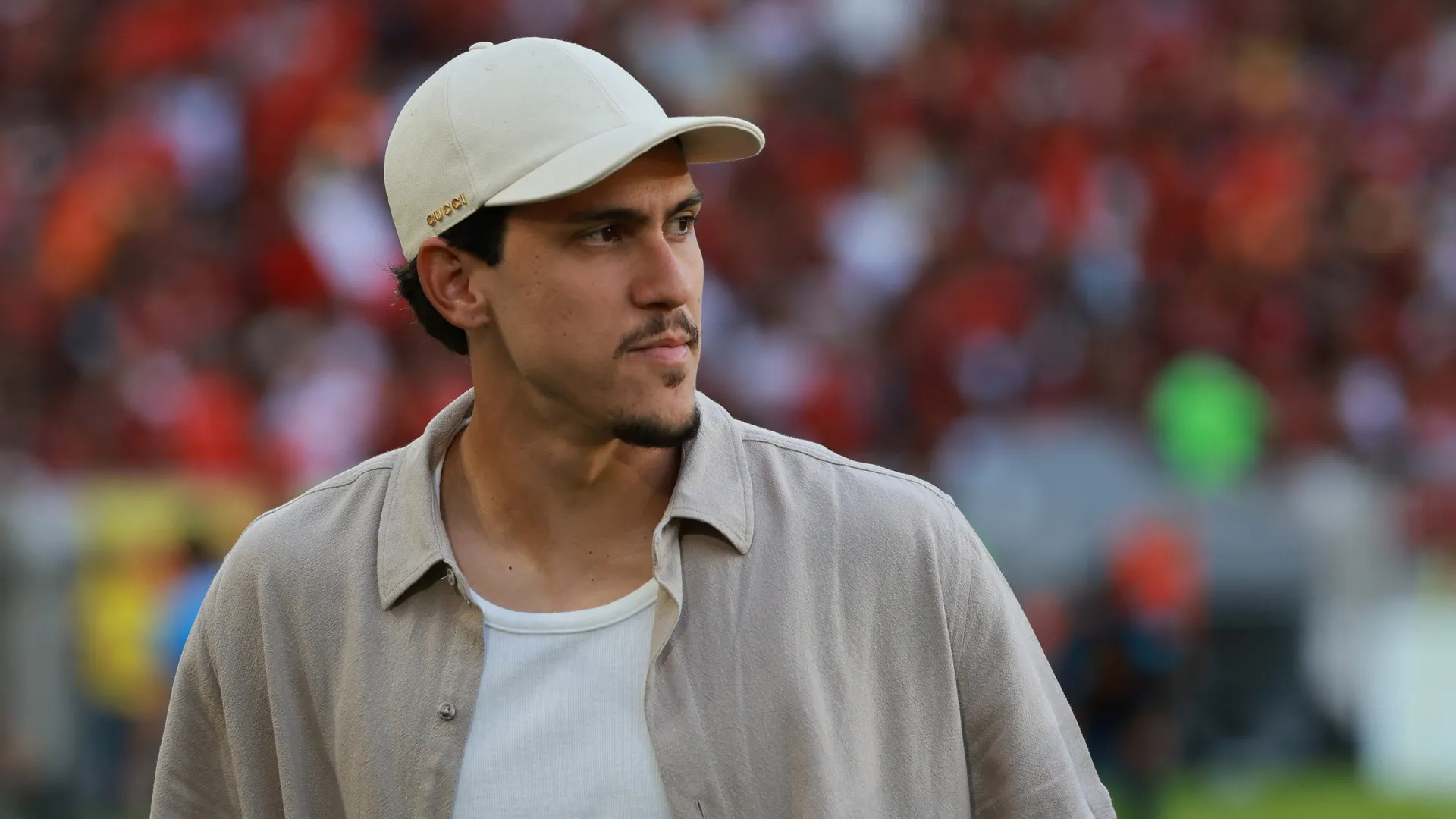 Flamengo cria tipoias para Pedro jogar que precisam de aprovação dos árbitros