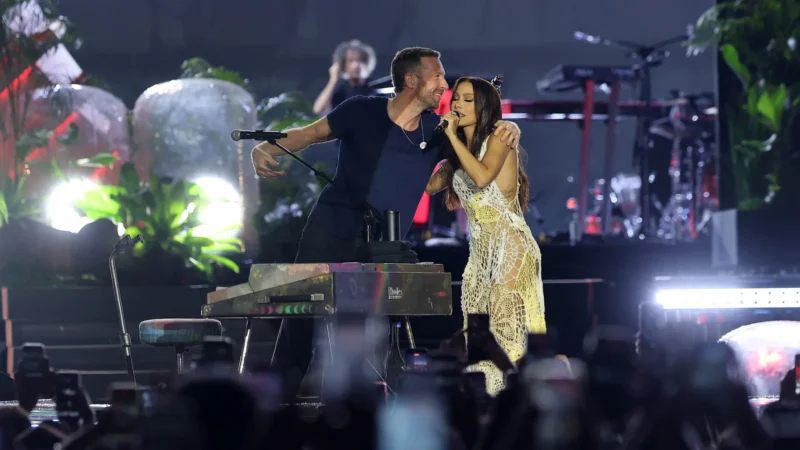 Como ela chegou lá? As parcerias de Anitta com astros gringos e brasileiros!