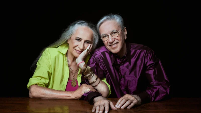 Grammy indica Caetano Veloso e Maria Bethânia para melhor álbum de música global