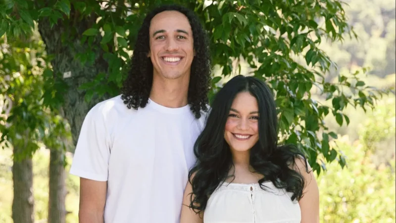 Vanessa Hudgens celebra nascimento do segundo filho