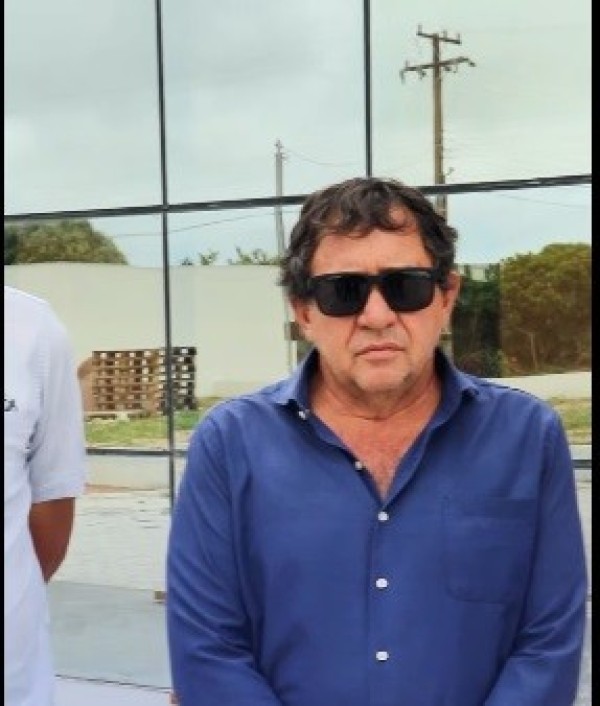 Prefeito Pascoal visita obras do hospital municipal de Terra Nova do Norte