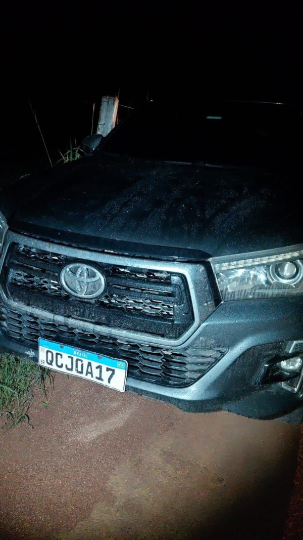 Polícia Militar localiza caminhonete roubada em Terra Nova do Norte