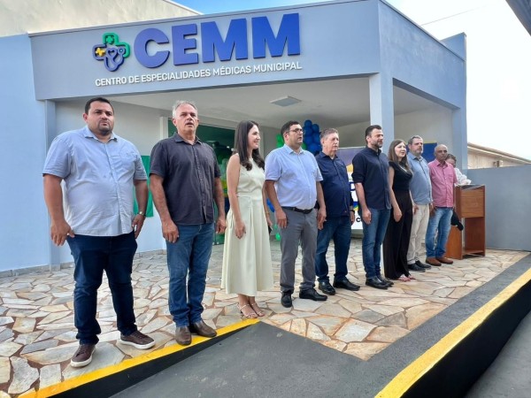 Prefeito Benassi realiza entrega do Centro de Especialidades Médicas de Colíder