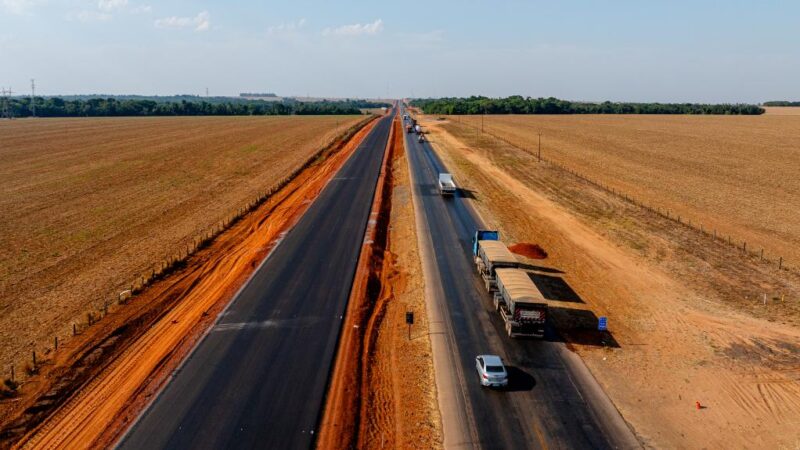 Governo de MT e Nova Rota entregam mais 130 km de pista duplicada na BR-163 nesta quinta-feira (18)