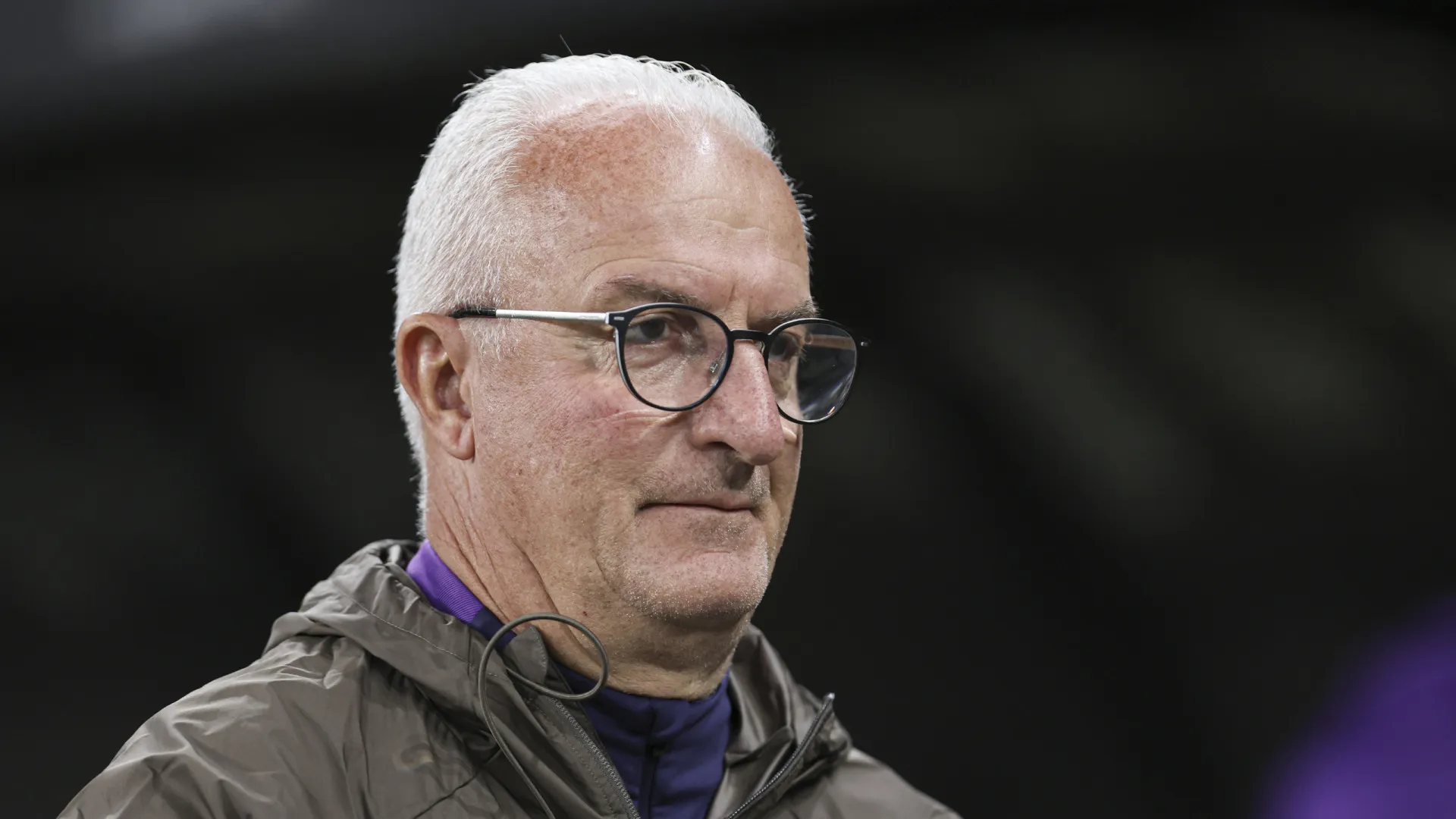 Magoado com deboches na seleção, Dorival contrariou família ao aceitar convite do Corinthians