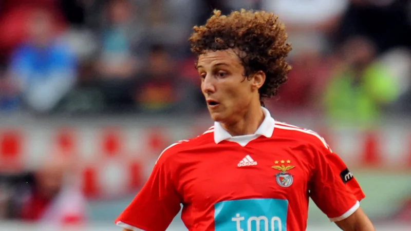 David Luiz: “Benfica? Não passei nos exames, mas o presidente não sabia”