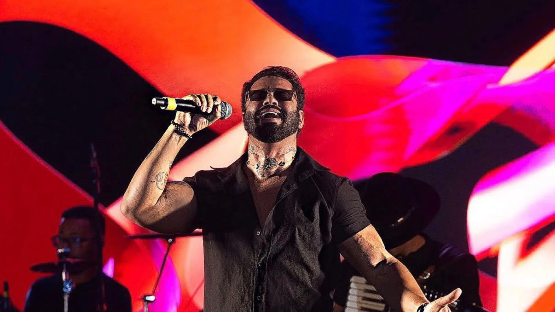 Cantor de forró Jones Mesquita morre aos 36 anos após acidente de moto