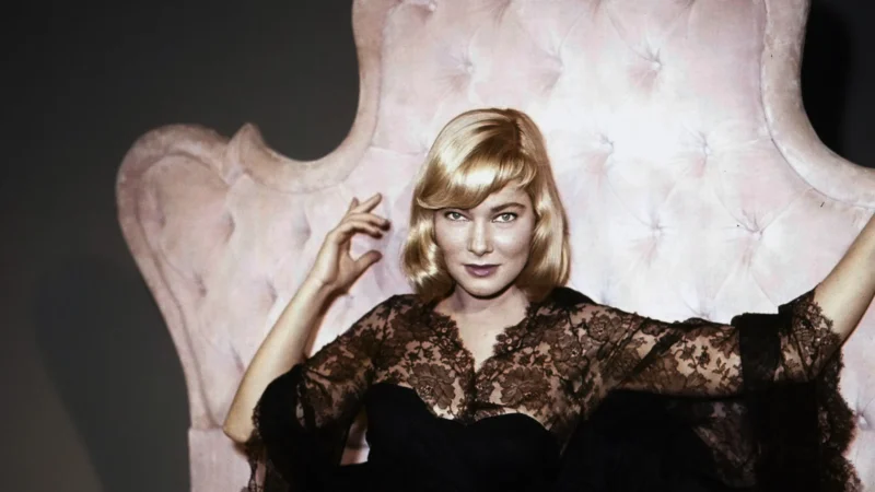 Morre aos 91 anos May Britt, atriz de “The Blue Angel”