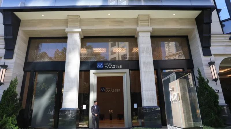 PF colhe depoimentos sobre negociação entre BRB e Banco Master