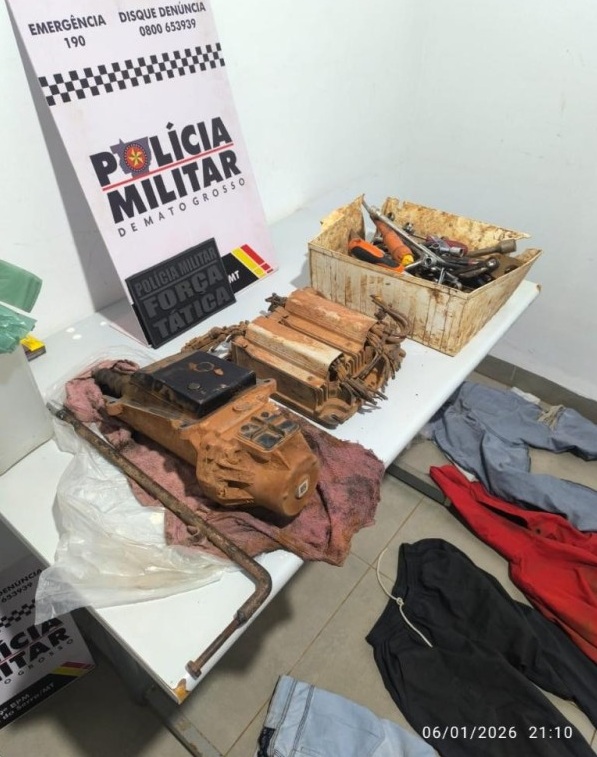 Força Tática prende três faccionados por furto e recupera módulos de caminhã