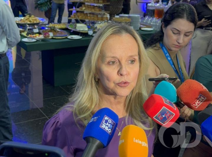 Para ser ‘aceita’, PSD precisa ‘oficializar’ Natasha ao grupo da esquerda