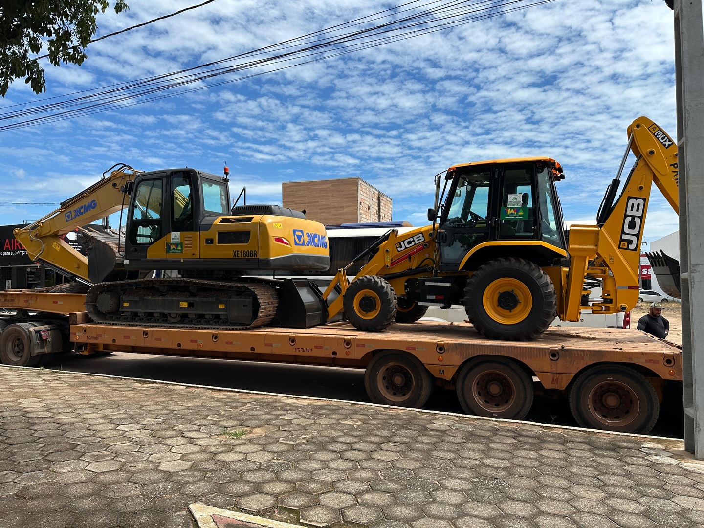 Peixoto de Azevedo recebe novos maquinários para reforçar infraestrutura e apoio ao campo