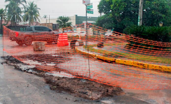 Sinop: após transtornos e fortes desgastes concessionária paralisa temporariamente obras de esgoto