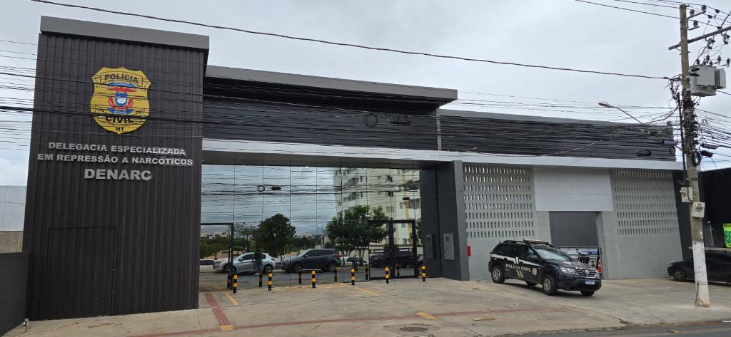 Polícia Civil cumpre mandados contra facção envolvida com tráfico de drogas e lavagem de dinheiro em Cuiabá e Várzea Grande