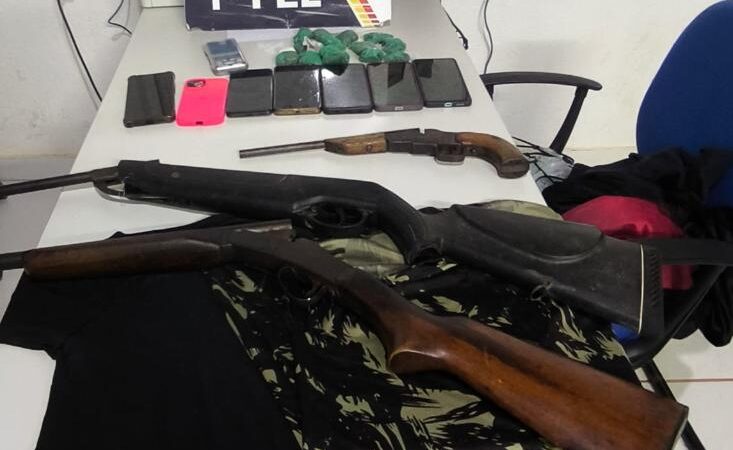 PM desarticula quadrilha por roubo, recupera veículo e apreende armas de fogo